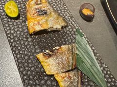 -铭牛烧肉·和牛海鲜自助(高新月牙湖店)