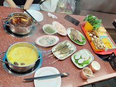 -四囍码头海鲜烧烤自助火锅(外滩南京东路悦荟广场店)