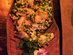 大理风味葱椒鸡-花马天堂云南餐厅 Lost Heaven(高邮路店)