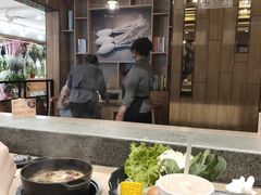 -呷哺呷哺(新世界百货望京店)