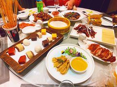 -皇城根·鲁菜济南菜·吊炉烤鸭·炒鸡鱼头(济南旗舰店)