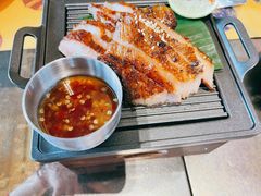 炭烧秘制猪颈肉-simply thai天泰(世纪汇店)