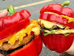 -吕氏焗小鲜•海鲜青岛菜(总店)