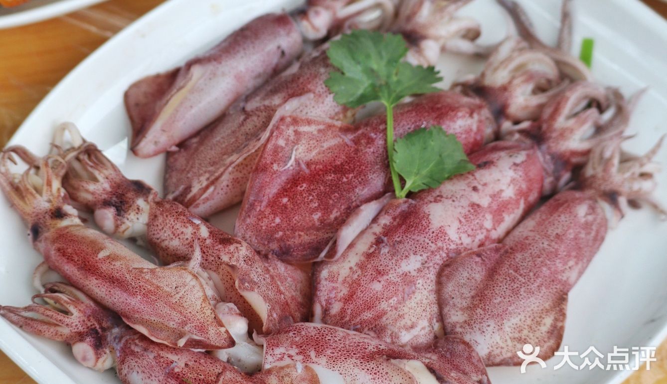 谁能对这么一桌海鲜说漏啊！