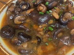 -头上红煨盐鸡·非遗院子餐厅