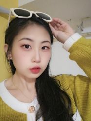 -苑苑发型设计