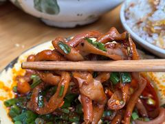 -拈签一笑黄牛肉辣卤串串