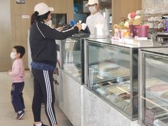 -哈根达斯(滨江店)