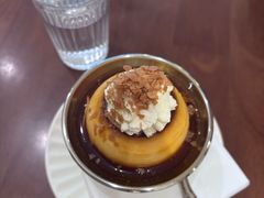 -Café Monson