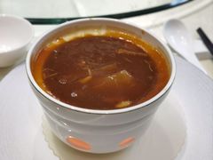 砂煲蟹肉鲍翅（尾勾）-新加坡泰园村酒楼直营(新华路店)