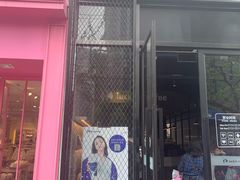-瑞幸咖啡(巴黎春天陕西路店)