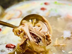 -头羊市井羊肉馆