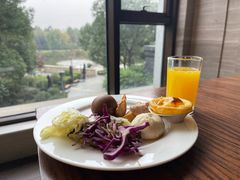 -南阳建业森林半岛假日酒店