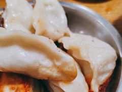 -黄阿姨锅贴大王(万航渡路店)