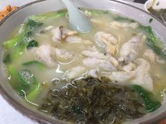 -明呈黄鱼面馆(斜土路店)