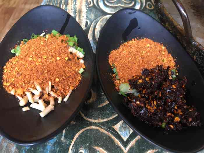 6082和肉,所以必点土豆(99个是逃不掉的凉山炸洋芋～之前吃过好