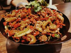 干锅肥肠-宋庄魁元艺术餐厅