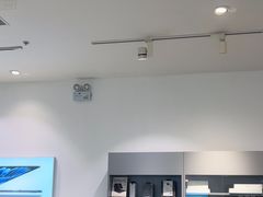 -Apple授权专营店(宝山万达店)
