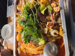 -后街佬·炭火鲜鱼杂(南城店)