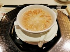蟹肉龙虾汤包-利苑酒家(金宝店)