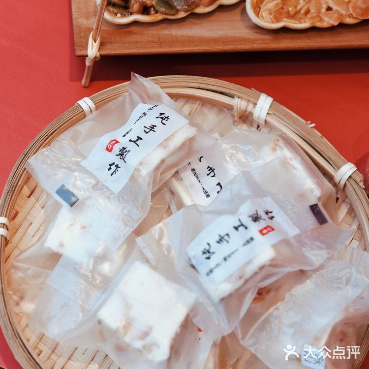 收到属于我的新年礼盒～