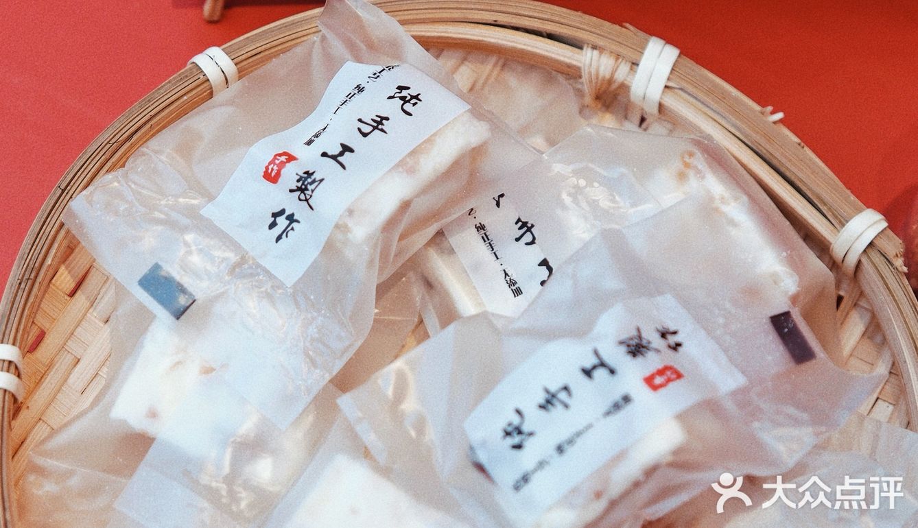 收到属于我的新年礼盒～