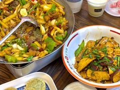 -富正毅三下锅·湘西韵味(天门山索道店)