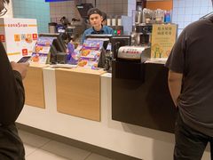 -麦当劳(虹梅路地铁站店)