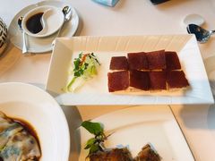 片皮乳猪件-龙景轩(香港四季酒店)