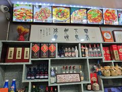 -龙香居海鲜浑锅家常菜·特色驴肉