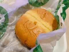 菠萝鸡腿堡-德克士(西站站内店)