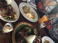 -Pundi Pundi Restaurant