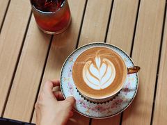 澳白-陶野咖啡·面包披萨