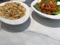 -鸡汤过桥·过桥米线