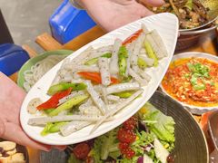 -雀舞云南菜(天津天河城购物中心店)