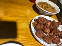 -万松园美食街