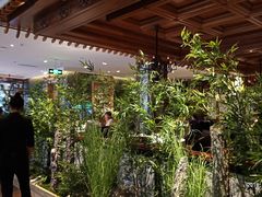 -八府香鸭·啫啫煲(华山路店)