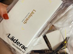 -Laderach 莱德拉(上海环贸iapm店)