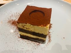 -必胜客(阿罗海店)