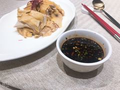 -品悦酒店(三林古镇店)