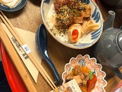 -啢啢茶寮(芳华横街店)