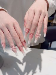 -丽心自助美甲美睫