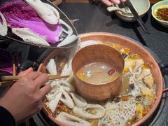 -菌自由丨野生菌火锅特色庭院餐厅(丽江古城店)