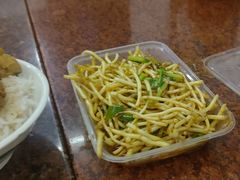 -猪脚洪隆江猪脚饭