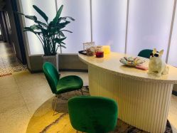 -PE SALON