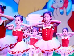 -炫艺舞蹈培训中心(枫尚奥特莱斯店)