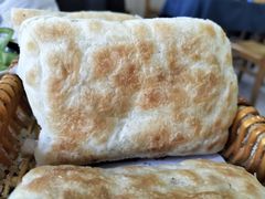 -李春秋驴肉火烧总店