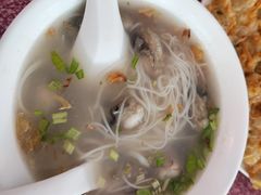 -建国蚵煎蚵面