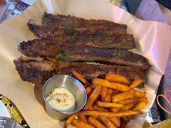 -LESCEDARS Brasserie Bistro香柏树