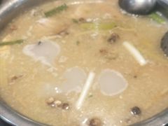 -肖肖酸萝卜鱼火锅(总店)